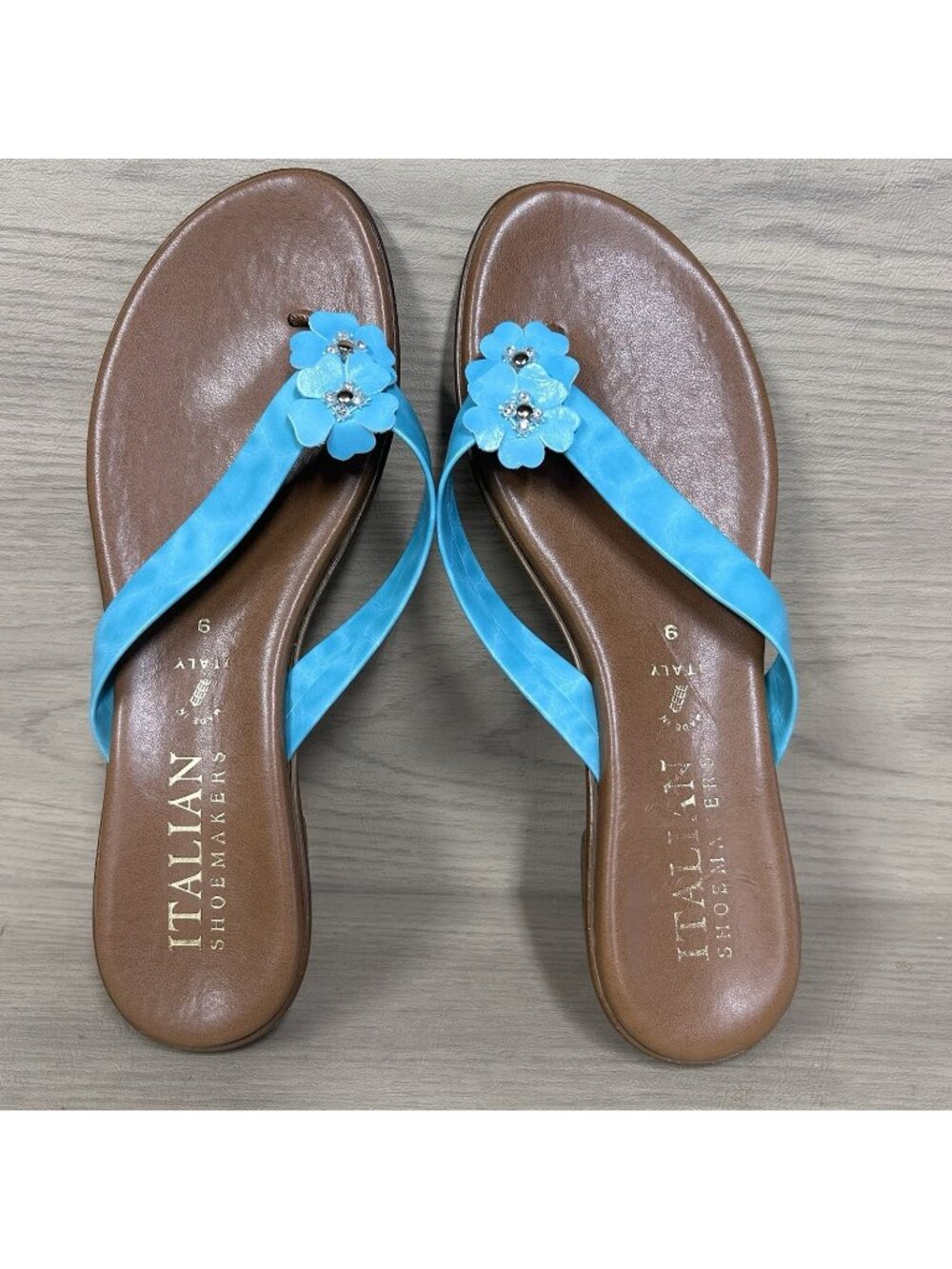 Italian Shoemakers Women's Turquoise Floral Embellished Sandals Sz 9 Rhinestone